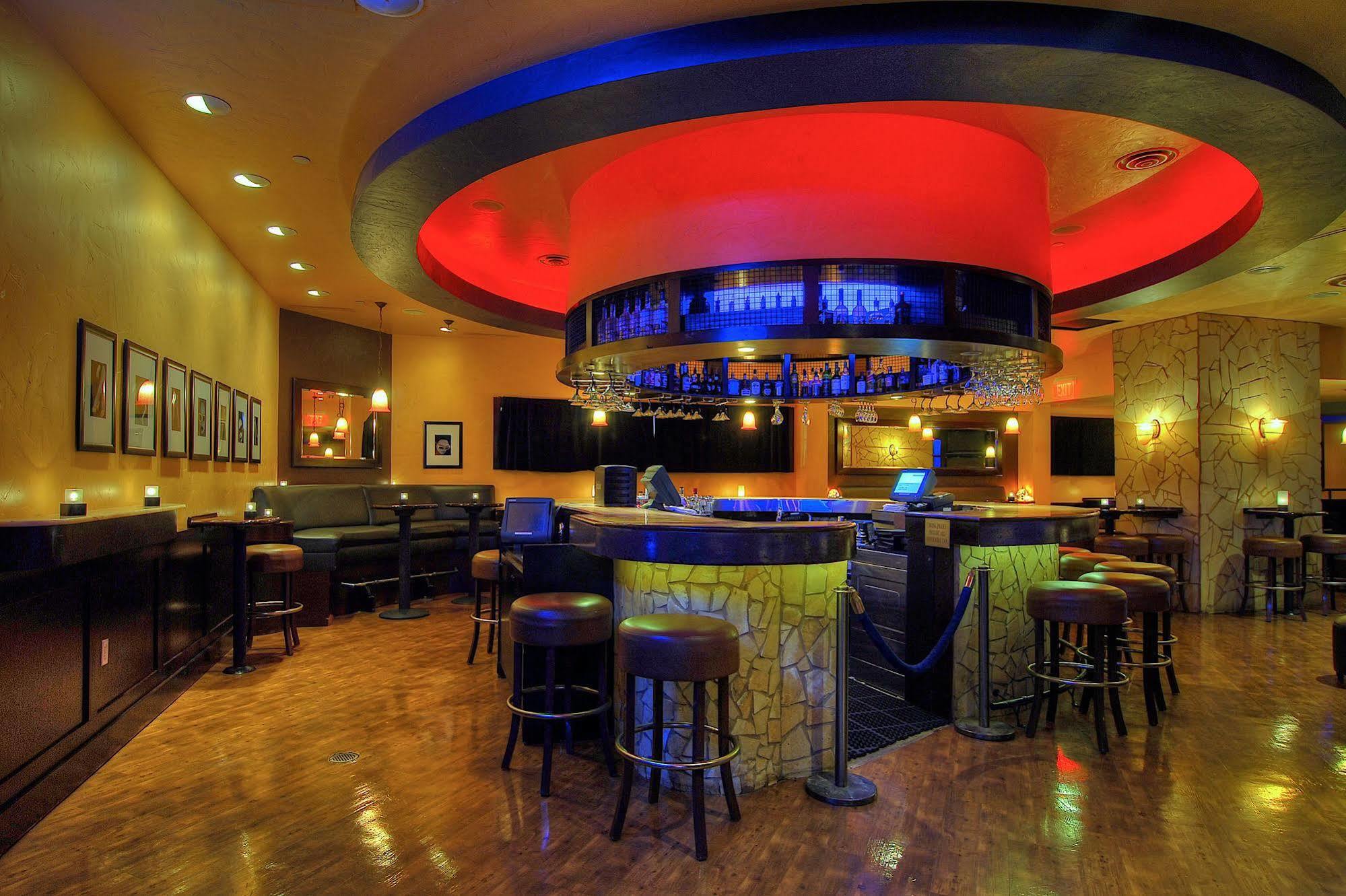 Harrah'S Reno Hotel & Casino Exterior photo